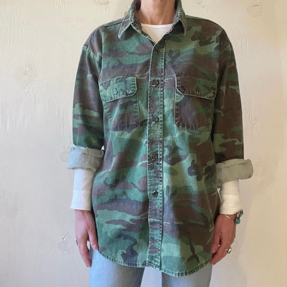 Vintage Cabela's Camo LS Shirt